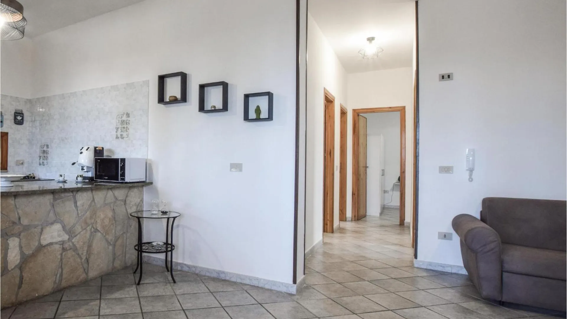 Awesome Home In Altavilla Milicia With Kitchen